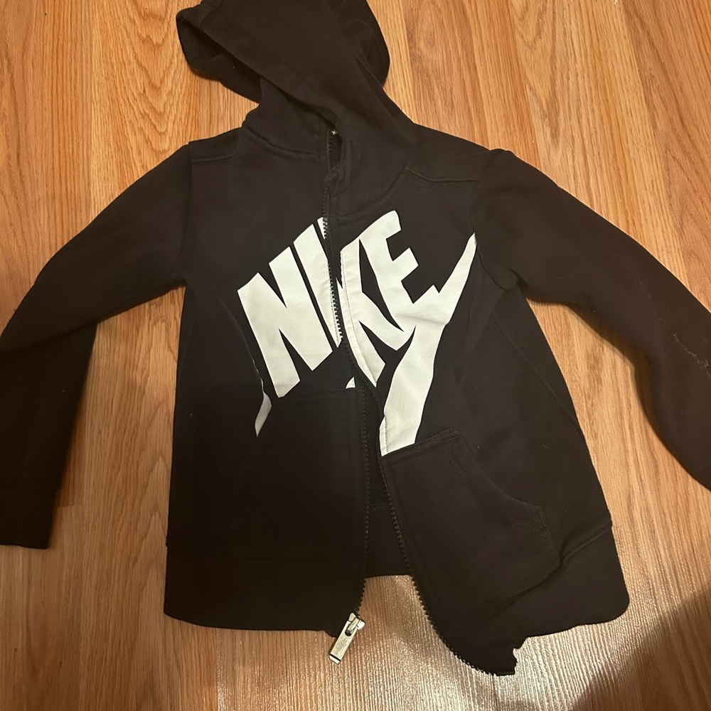 Nike little boys zip hoodie size 4/XS